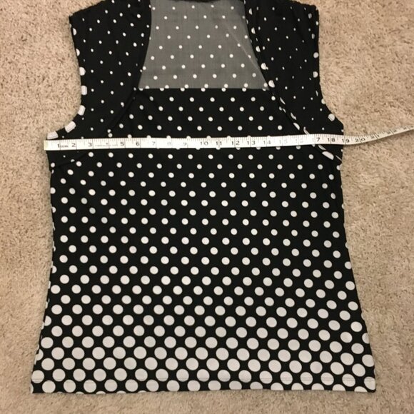 Comic B&W Polka Dot Shrug Shoulder Sleeveless Top - Picture 12 of 15